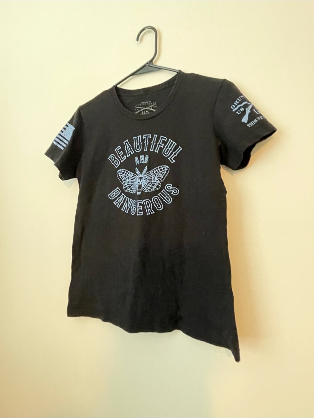 Grunt Style TShirt Women's Medium Beautiful and Dangerous Black On Blue Graphic